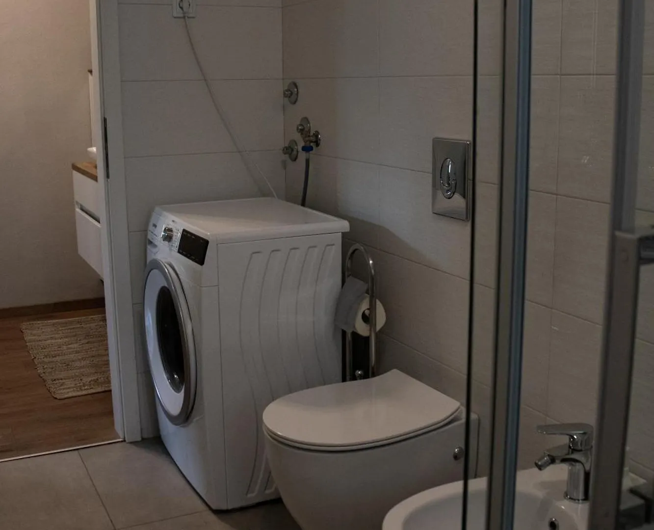 Modern And Elegant Apartment In A Quiet Part Of Pula