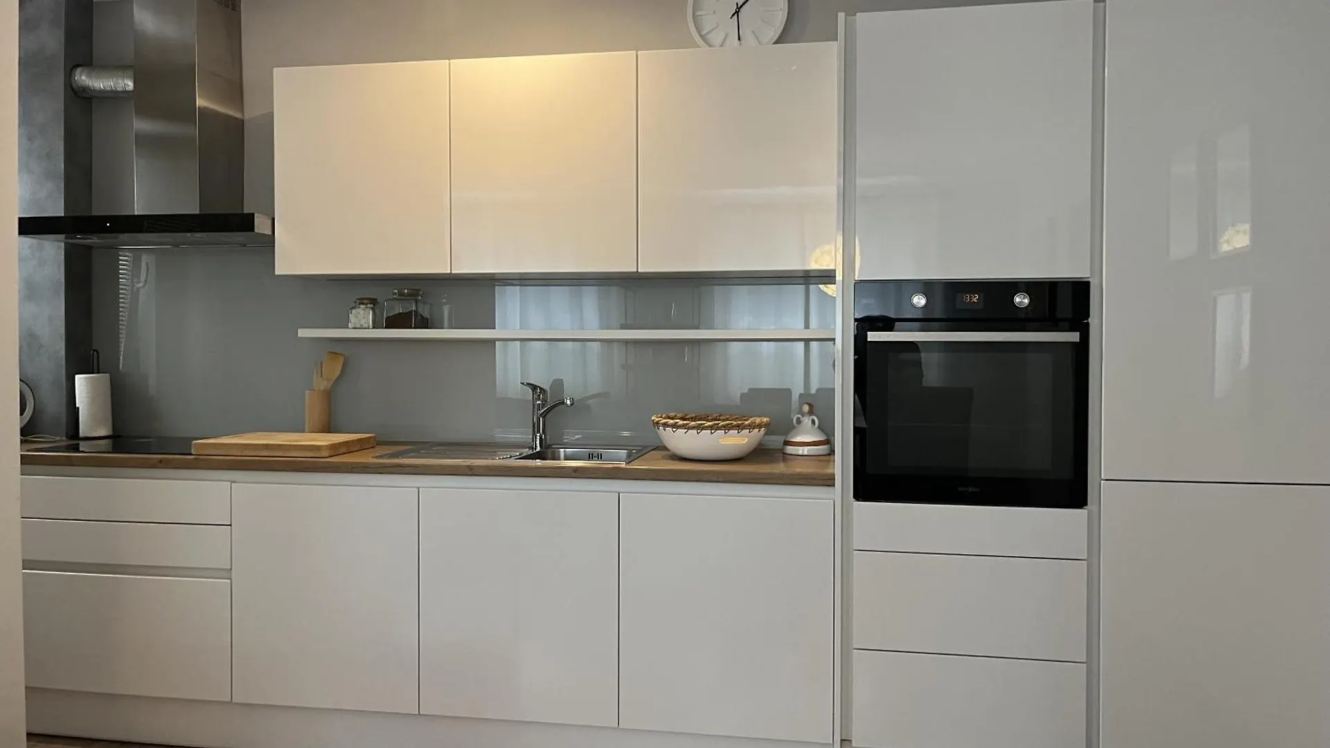 Modern And Elegant Apartment In A Quiet Part Of Pula