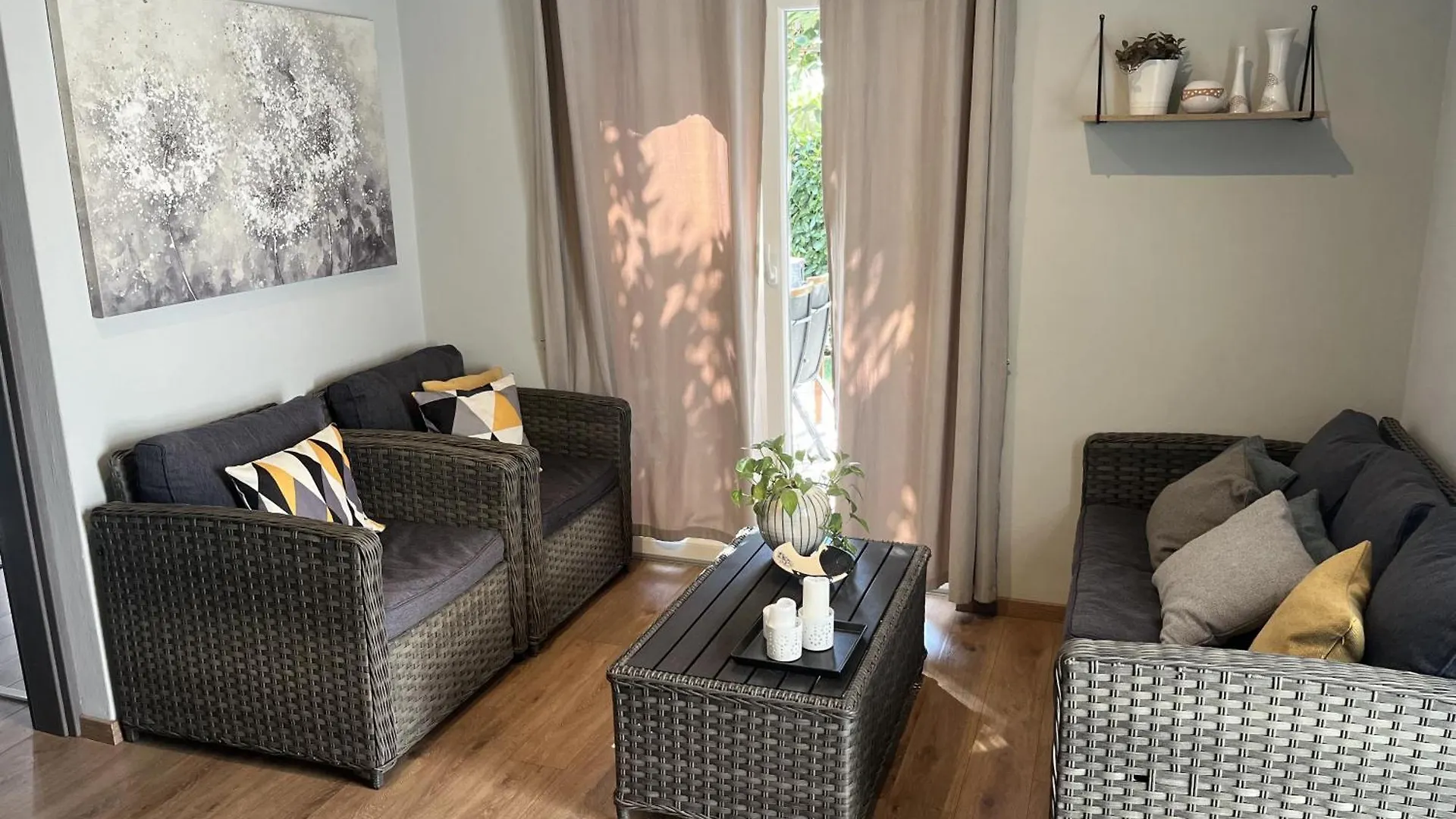 Modern And Elegant Apartment In A Quiet Part Of Pula