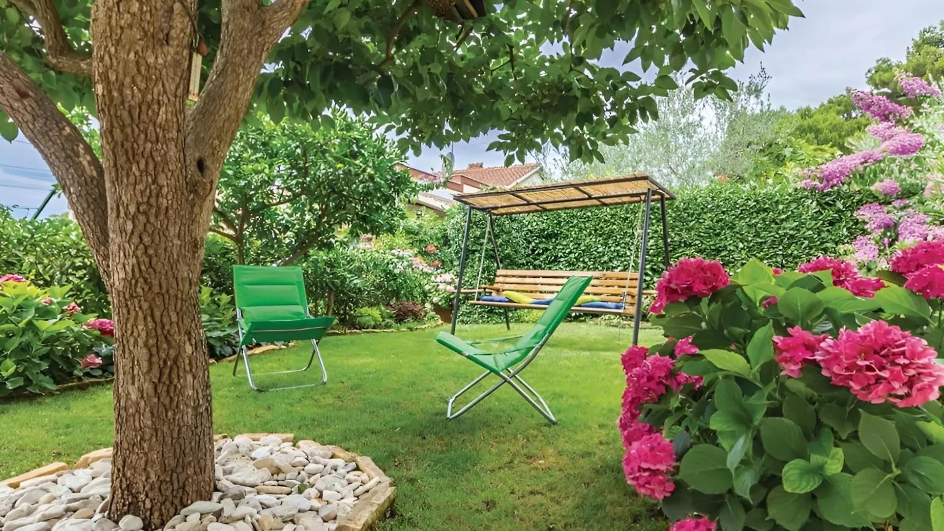 Modern And Elegant Apartment In A Quiet Part Of Pula